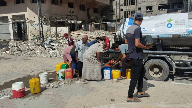 Wassertruck in Gaza von Aktion gegen den Hunger: Die Menschen sind auf frisches Wasser angewiesen. 