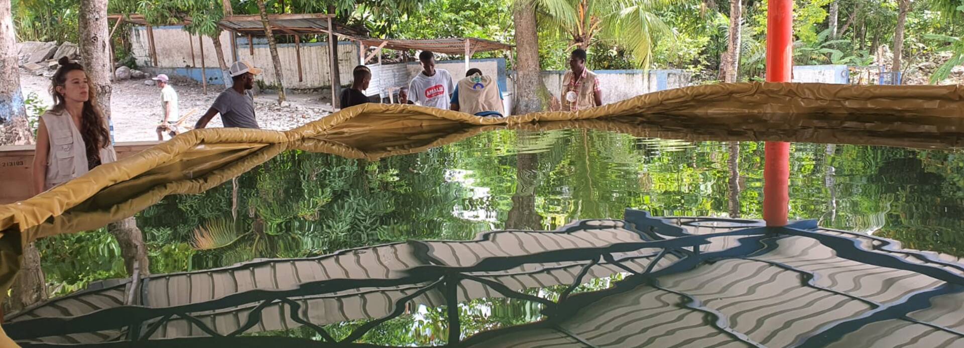 In Haiti arbeiten wir unter anderem im Bereich WASH und versorgen Gemeinden mit sauberem Wasser.