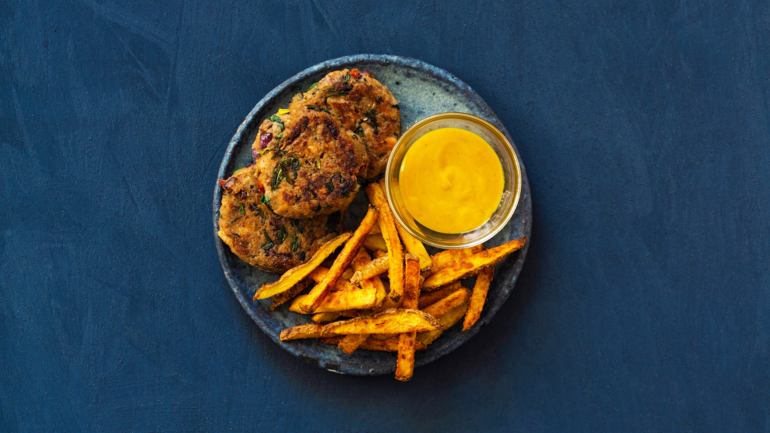 Brotlinge mit knusprigen Ofenpommes von Sophia Hoffmann Brotlinge mit knusprigen Ofenpommes von Sophia Hoffmann