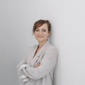 Dr. Helene Mutschler Dr. Helene Mutschler