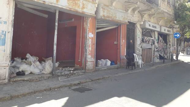 Beschädigte Häuserfront Beschädigte Häuserfront